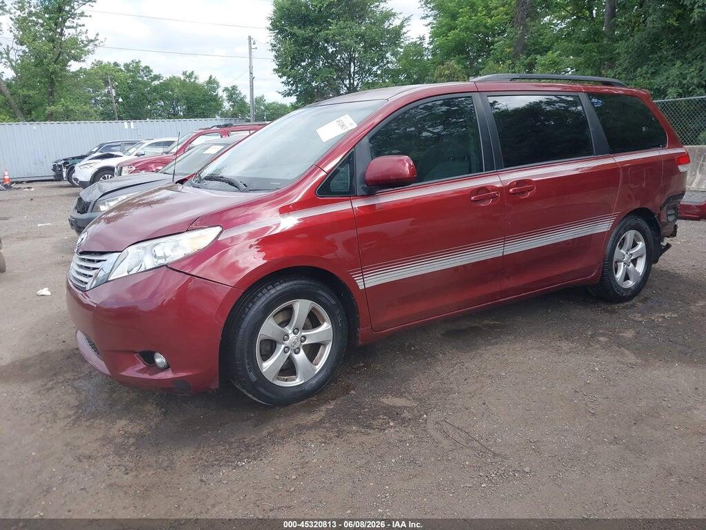 5TDKK3DCXDS284345 2013 TOYOTA SIENNA photo no. 2