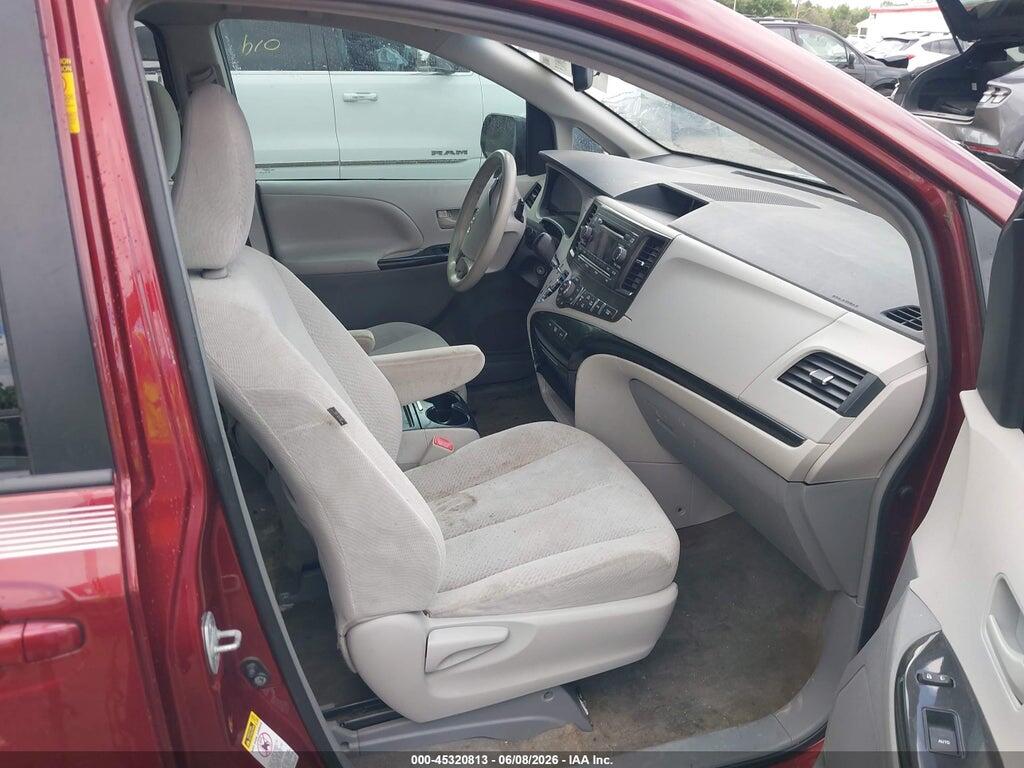 5TDKK3DCXDS284345 2013 TOYOTA SIENNA photo no. 5