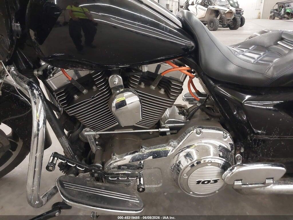 1HD1KHM18DB652874 2013 HARLEY-DAVIDSON FLTRX photo no. 9