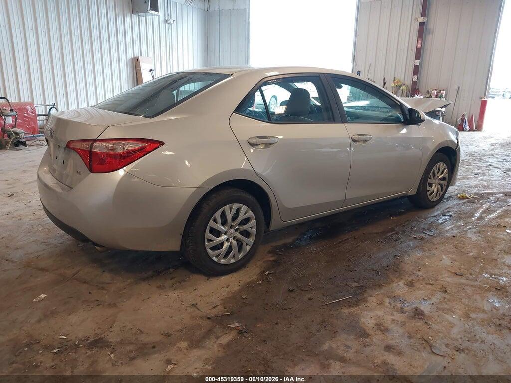 5YFBURHE7JP820505 2018 TOYOTA COROLLA photo no. 4