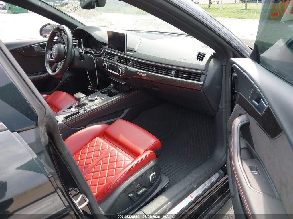 WAUB4CF54KA064599 2019 AUDI S5 photo no. 5