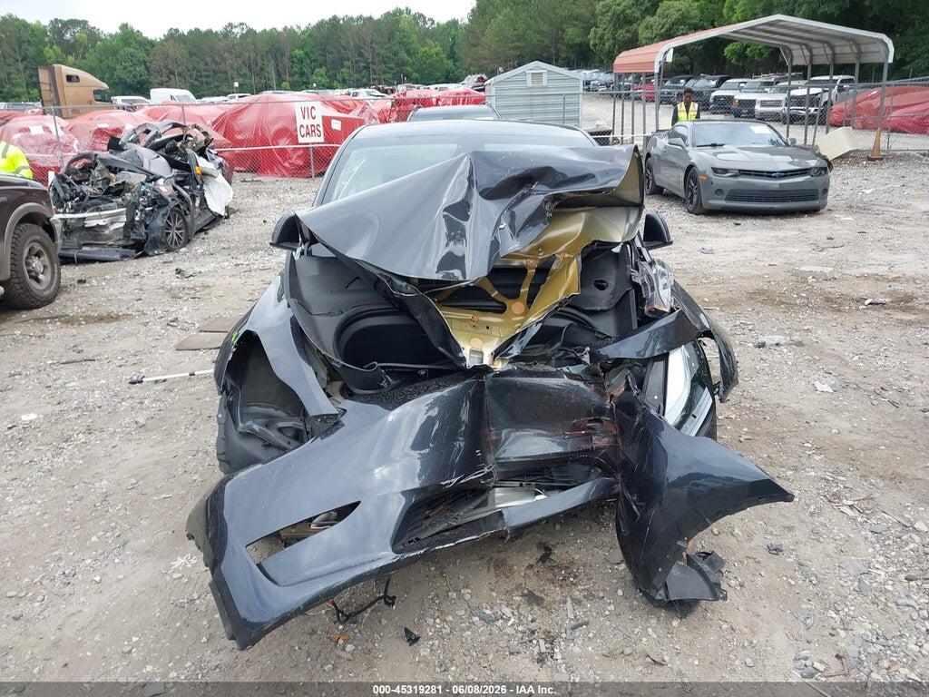 7SAYGDEE5RF995404 2024 TESLA MODEL Y photo no. 11