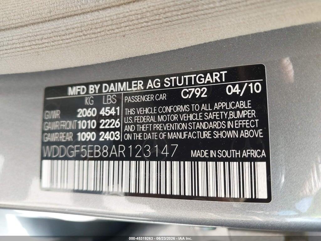 WDDGF5EB8AR123147 2010 MERCEDES-BENZ C 300 photo no. 9