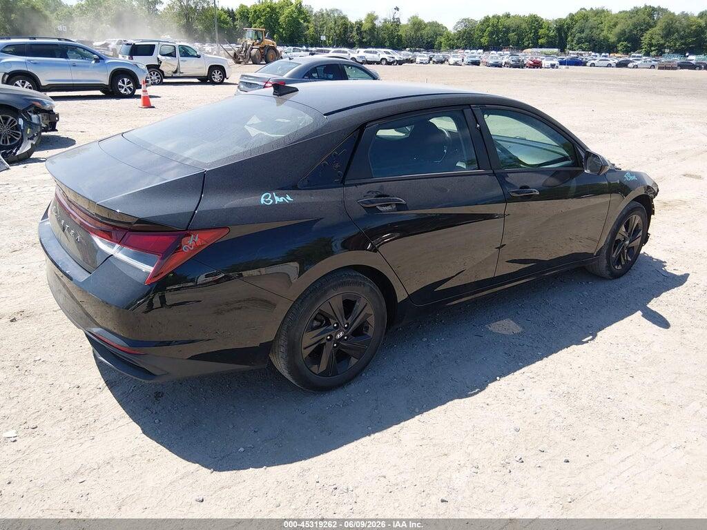 5NPLM4AG6PH091969 2023 HYUNDAI ELANTRA photo no. 4