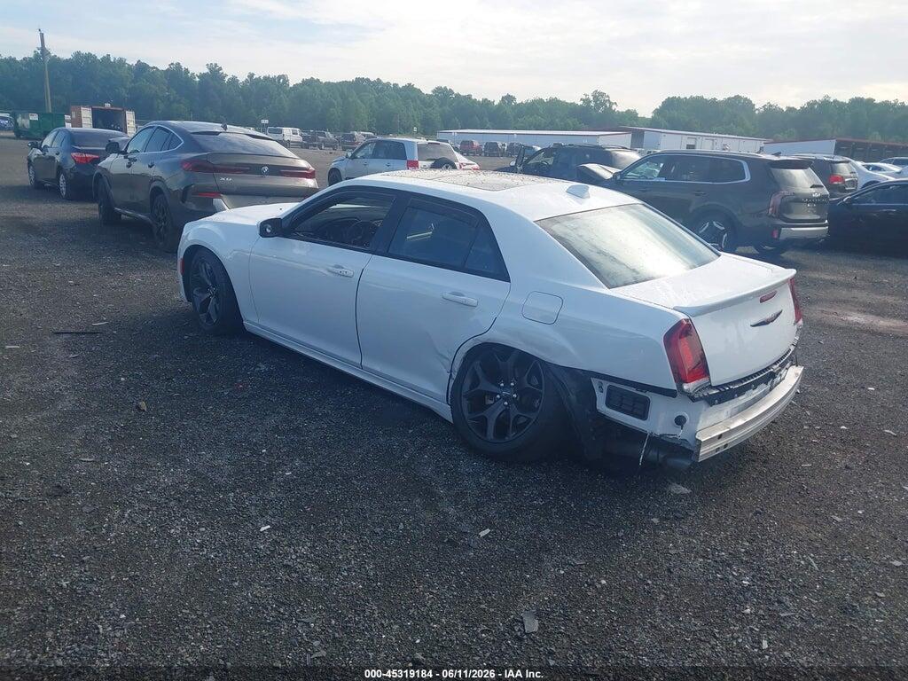 2C3CCABT7PH657891 2023 CHRYSLER 300 photo no. 3