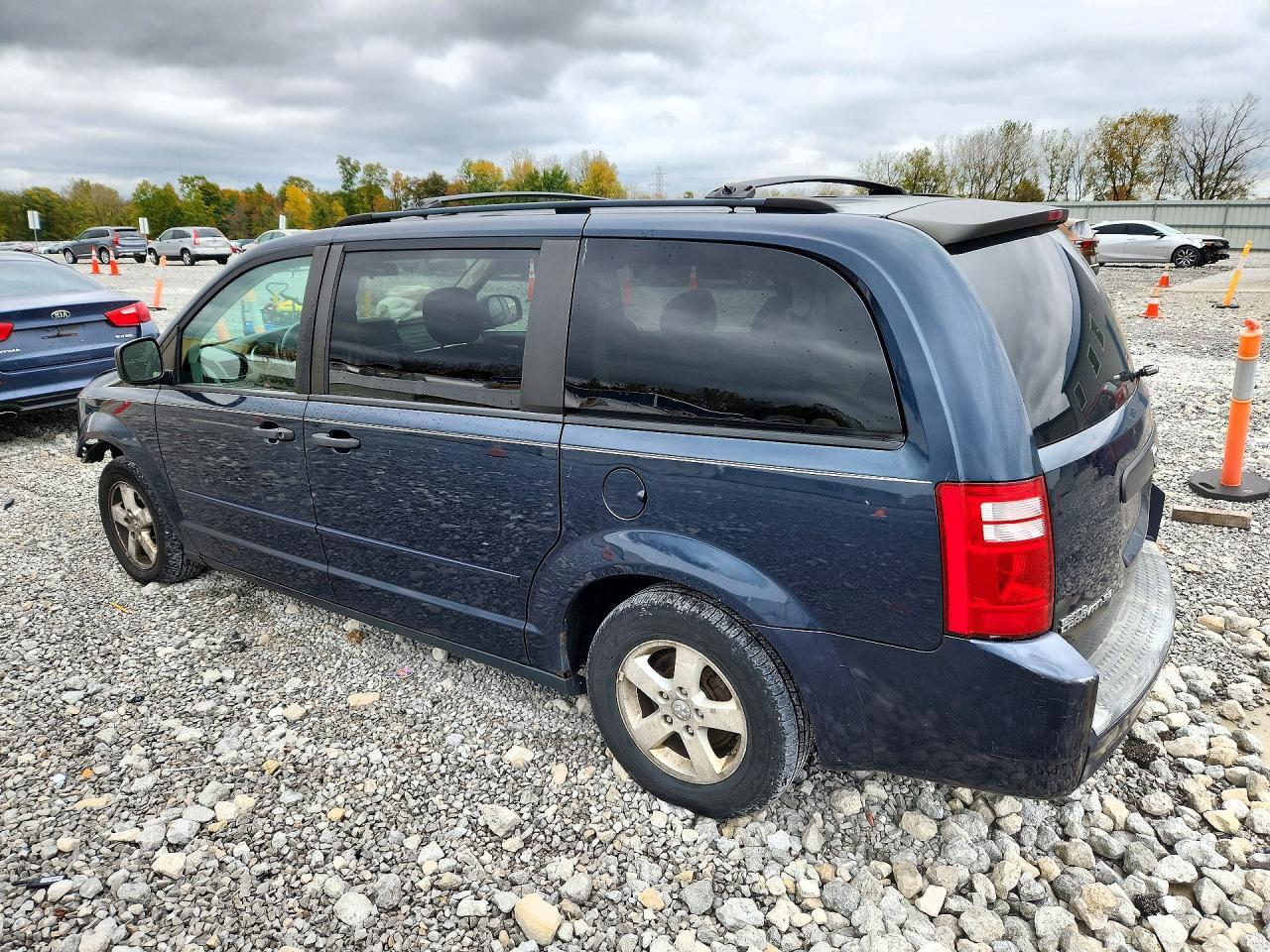 2008 DODGE GRAND CARAVAN SE — Фото 2 из 14