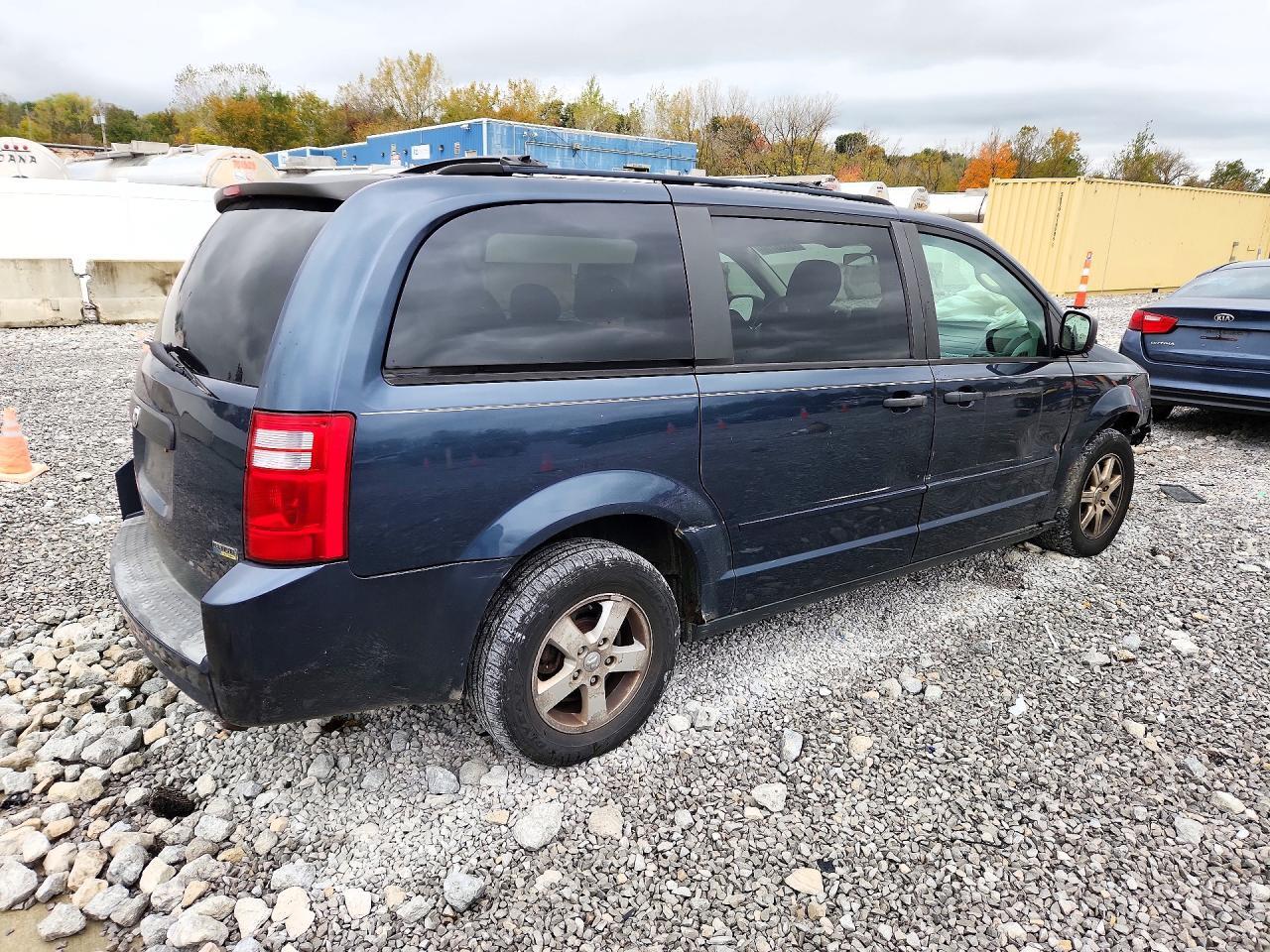 2008 DODGE GRAND CARAVAN SE — Фото 3 из 14