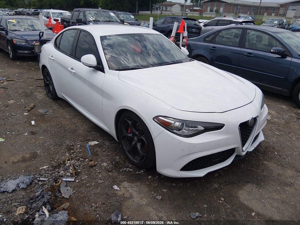 ZARFAECNXH7542257 2017 ALFA ROMEO GIULIA photo no. 1