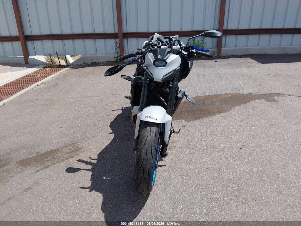 JYARM48Y9SA000715 2025 YAMAHA MTN690 photo no. 5