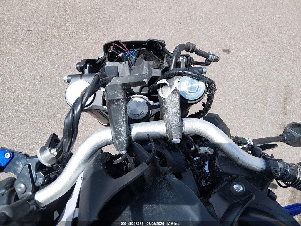 JYARM48Y9SA000715 2025 YAMAHA MTN690 photo no. 7