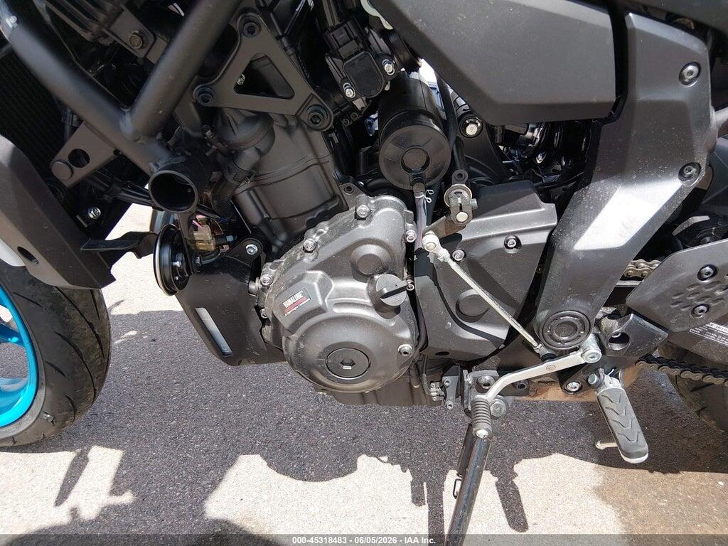 JYARM48Y9SA000715 2025 YAMAHA MTN690 photo no. 9