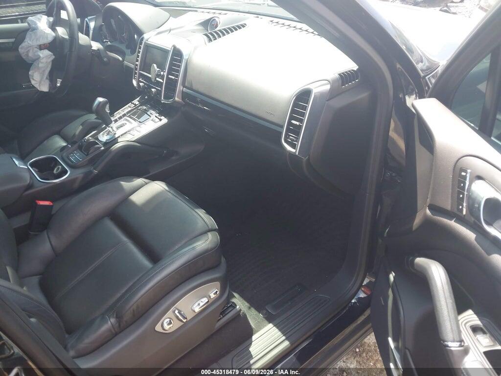 WP1AA2A28DLA07181 2013 PORSCHE CAYENNE photo no. 5