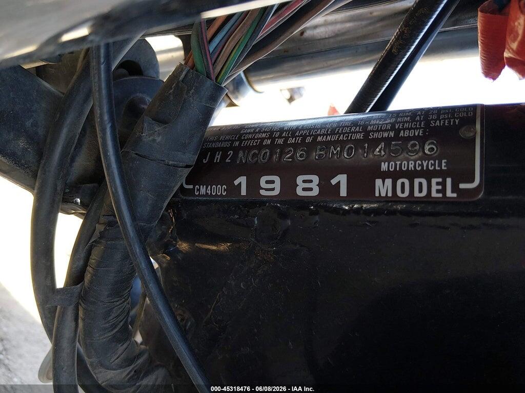 JH2NC0126BM014596 1981 HONDA CM400 photo no. 10