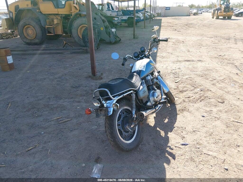 JH2NC0126BM014596 1981 HONDA CM400 photo no. 3