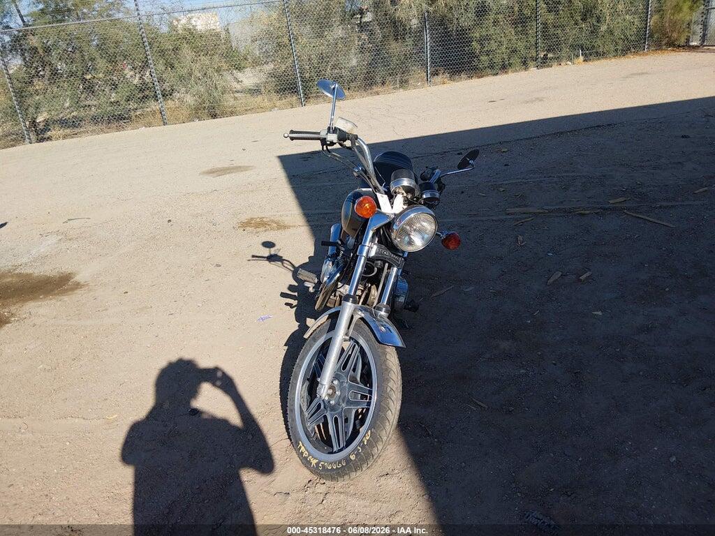 JH2NC0126BM014596 1981 HONDA CM400 photo no. 5