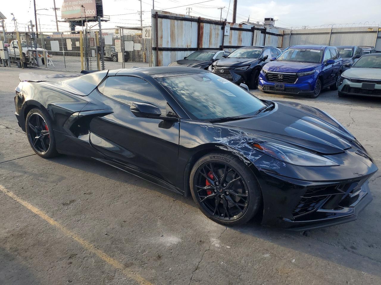 2024 CHEVROLET CORVETTE STINGRAY 2LT — Фото 4 из 12