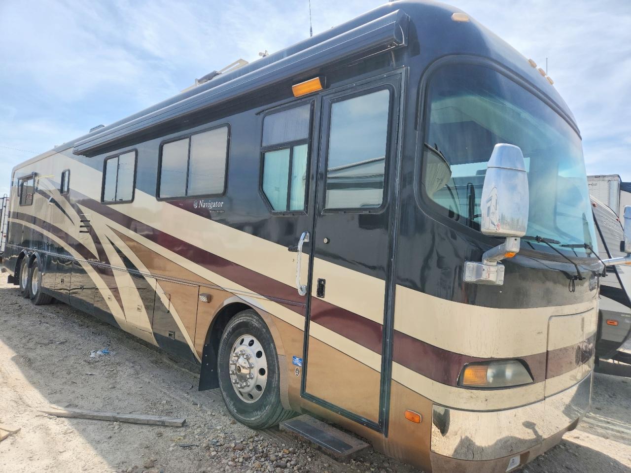 2002 MONACO COACH RV — Фото 9 из 10