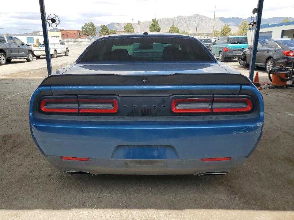 2023 DODGE CHALLENGER R/T — Фото 6 из 12