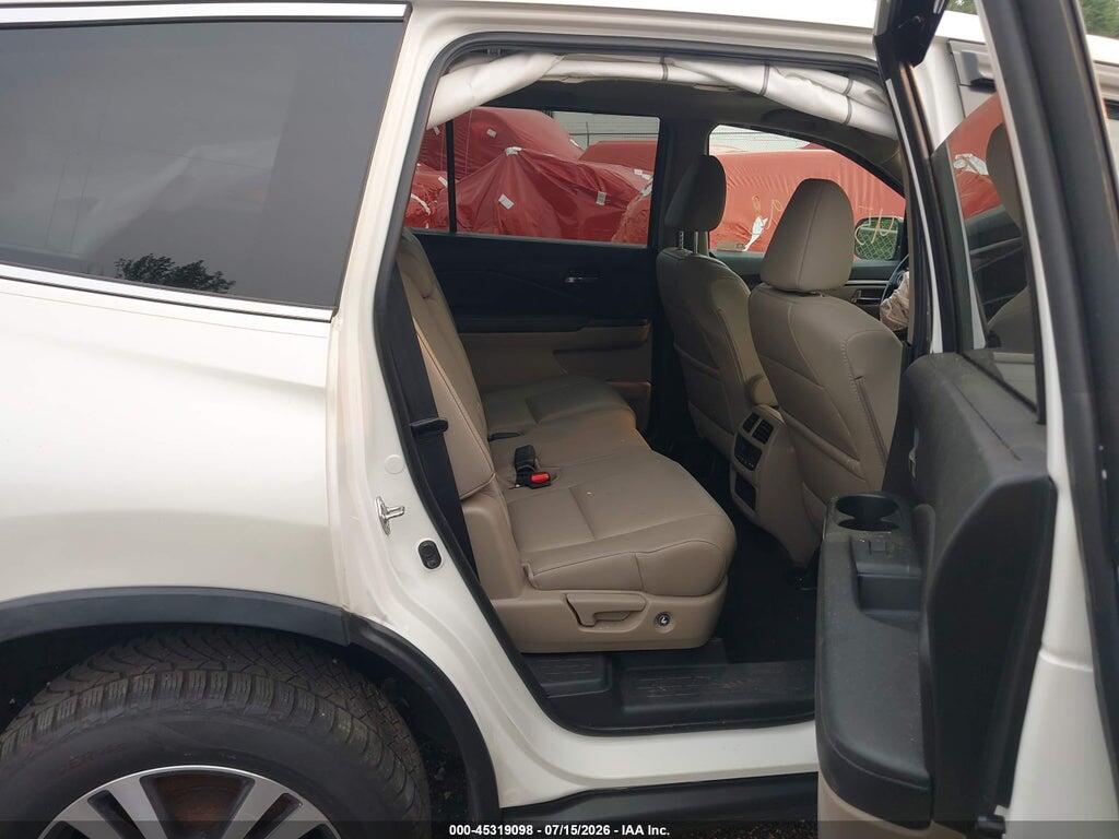 5FNYF6H50HB102397 2017 HONDA PILOT photo no. 8