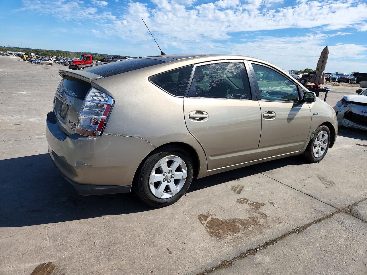 2008 TOYOTA PRIUS BASE — Фото 3 из 12