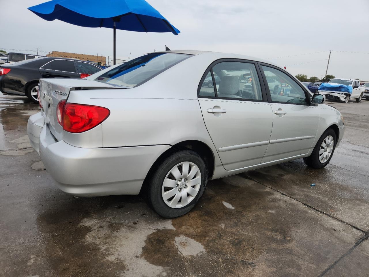 2004 TOYOTA COROLLA LE — Фото 3 из 12