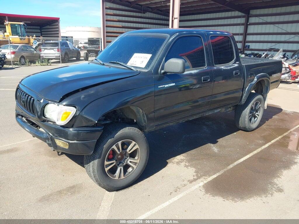 5TEGN92NX2Z017940 2002 TOYOTA TACOMA photo no. 2