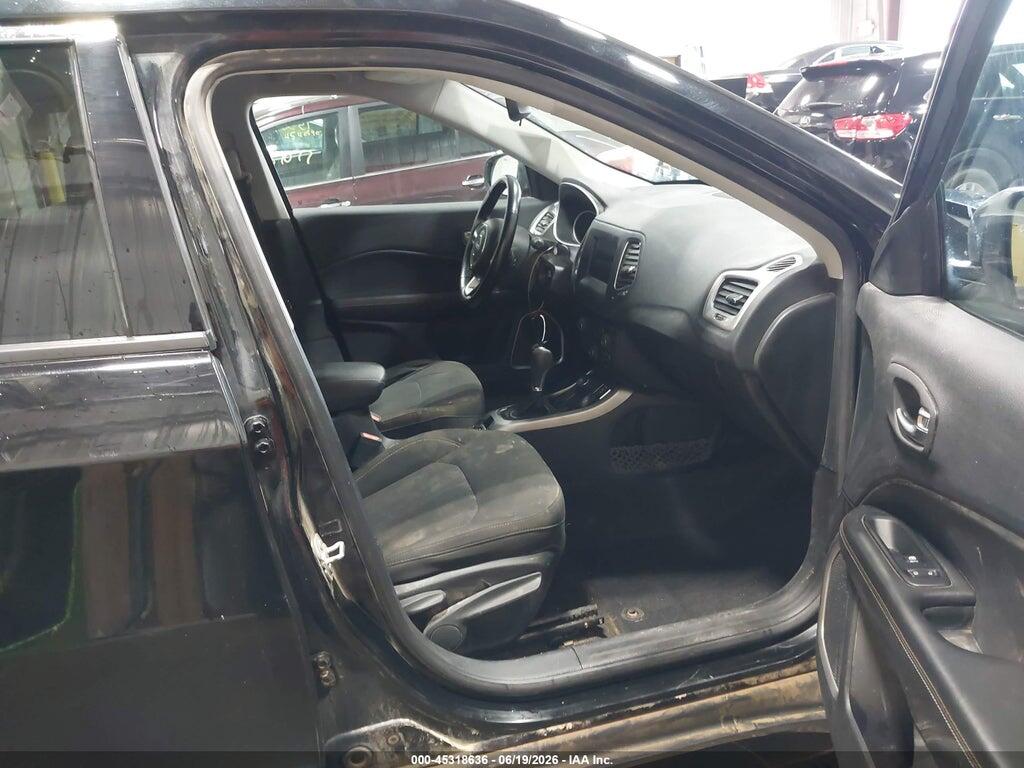 3C4NJDABXMT500251 2021 JEEP COMPASS photo no. 5