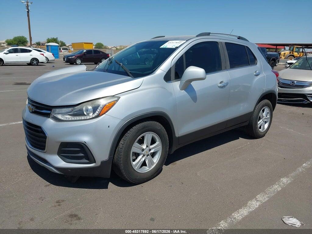 KL7CJLSB3JB650468 2018 CHEVROLET TRAX photo no. 2