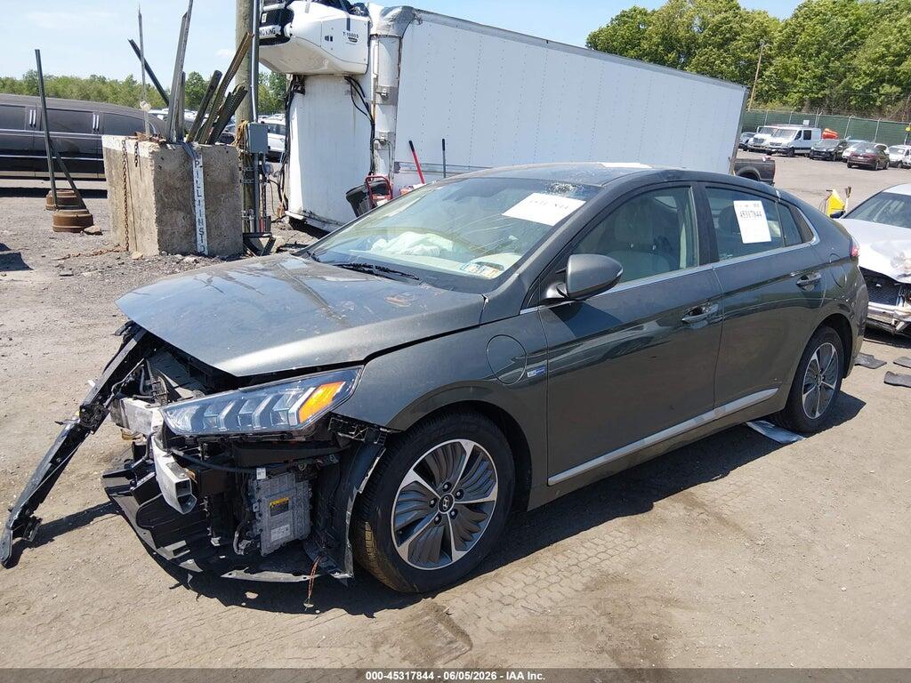 KMHC75LD4LU231349 2020 HYUNDAI IONIQ PLUG-IN HYBRID photo no. 2