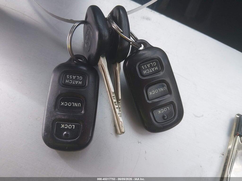 2T1KR32E37C673907 2007 TOYOTA MATRIX photo no. 11