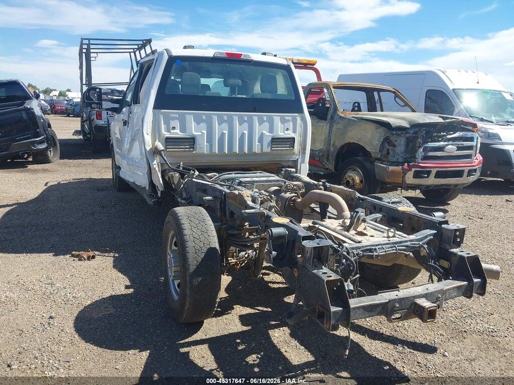 1FT7W2B68NEC14304 2022 FORD F-250 photo no. 3