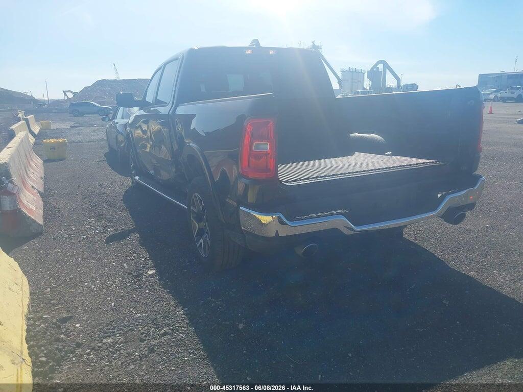 1C6SRFJP5SN729556 2025 RAM 1500 photo no. 3