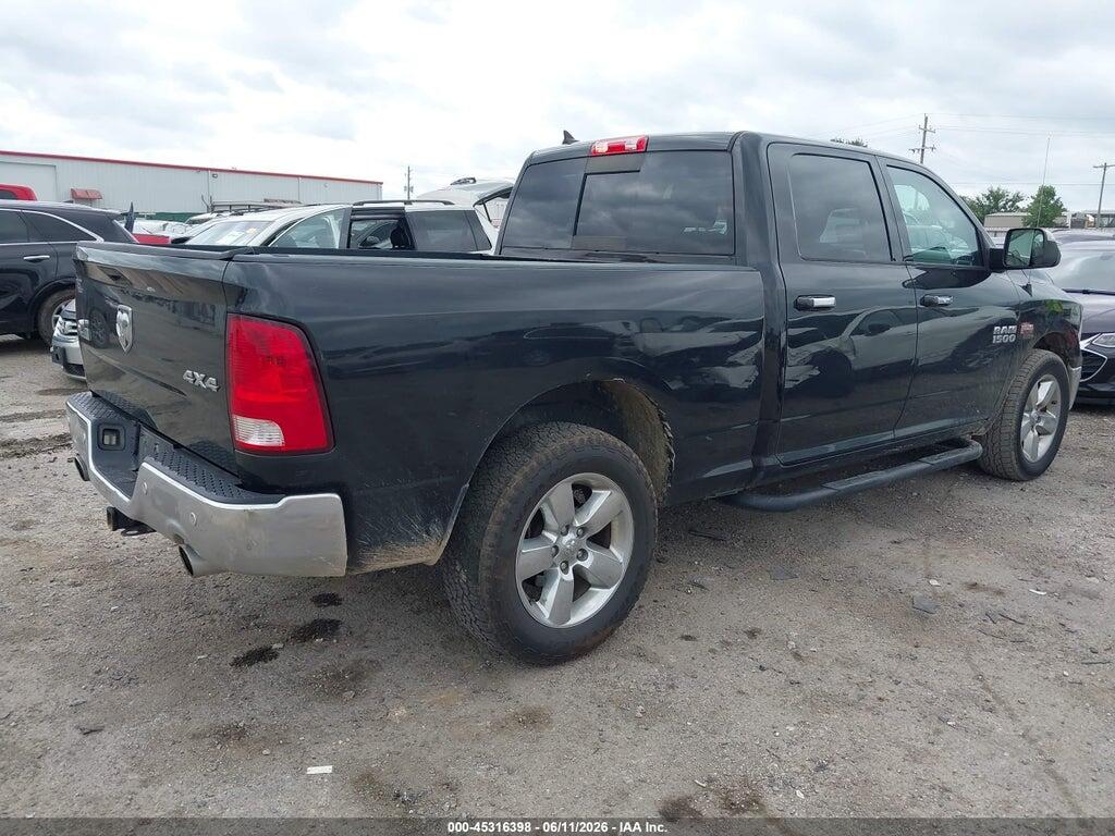 1C6RR7TT8JS152424 2018 RAM 1500 photo no. 4