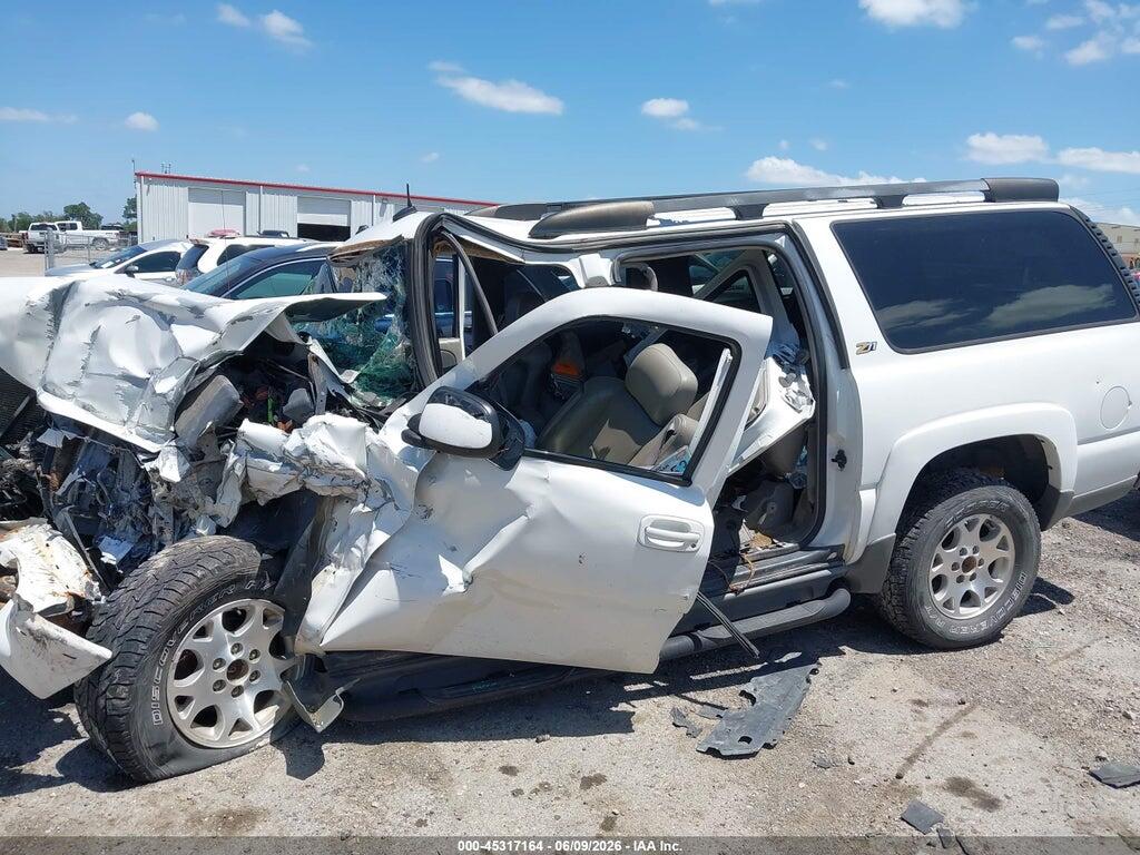 3GNFK16Z03G164419 2003 CHEVROLET SUBURBAN 1500 photo no. 6