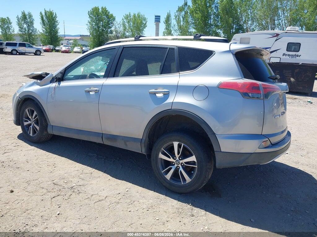 2T3WFREV9GW271288 2016 TOYOTA RAV4 photo no. 3