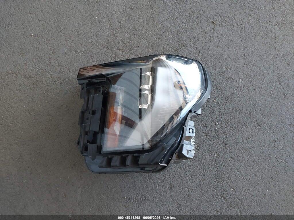 1GT49REY2RF250120 2024 GMC SIERRA 2500HD photo no. 12