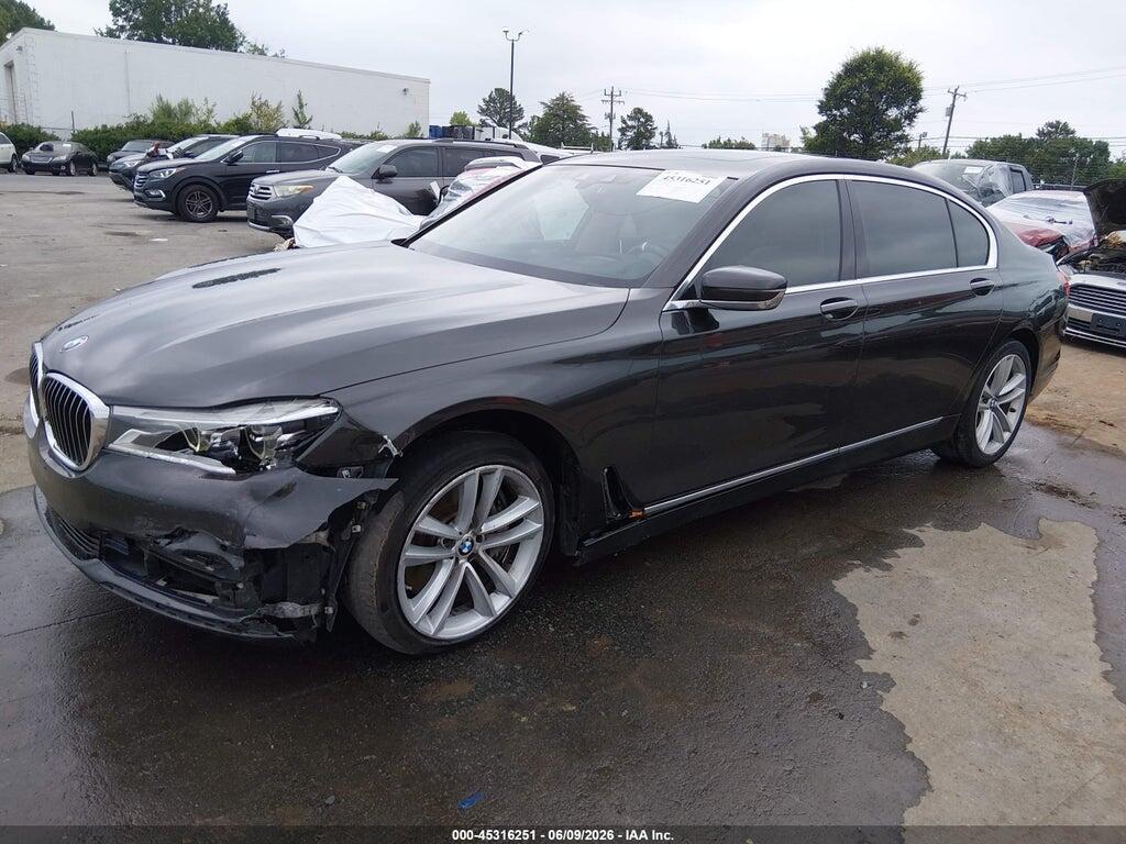 WBA7F2C54GG417989 2016 BMW 750I photo no. 2