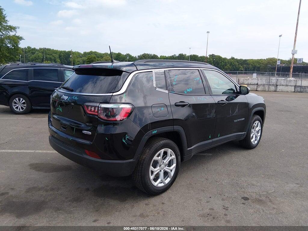 3C4NJDBN8RT119594 2024 JEEP COMPASS photo no. 4