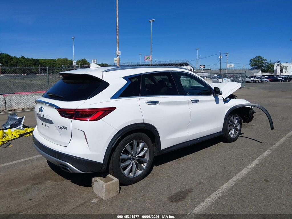 3PCAJ5M12LF107350 2020 INFINITI QX50 photo no. 4