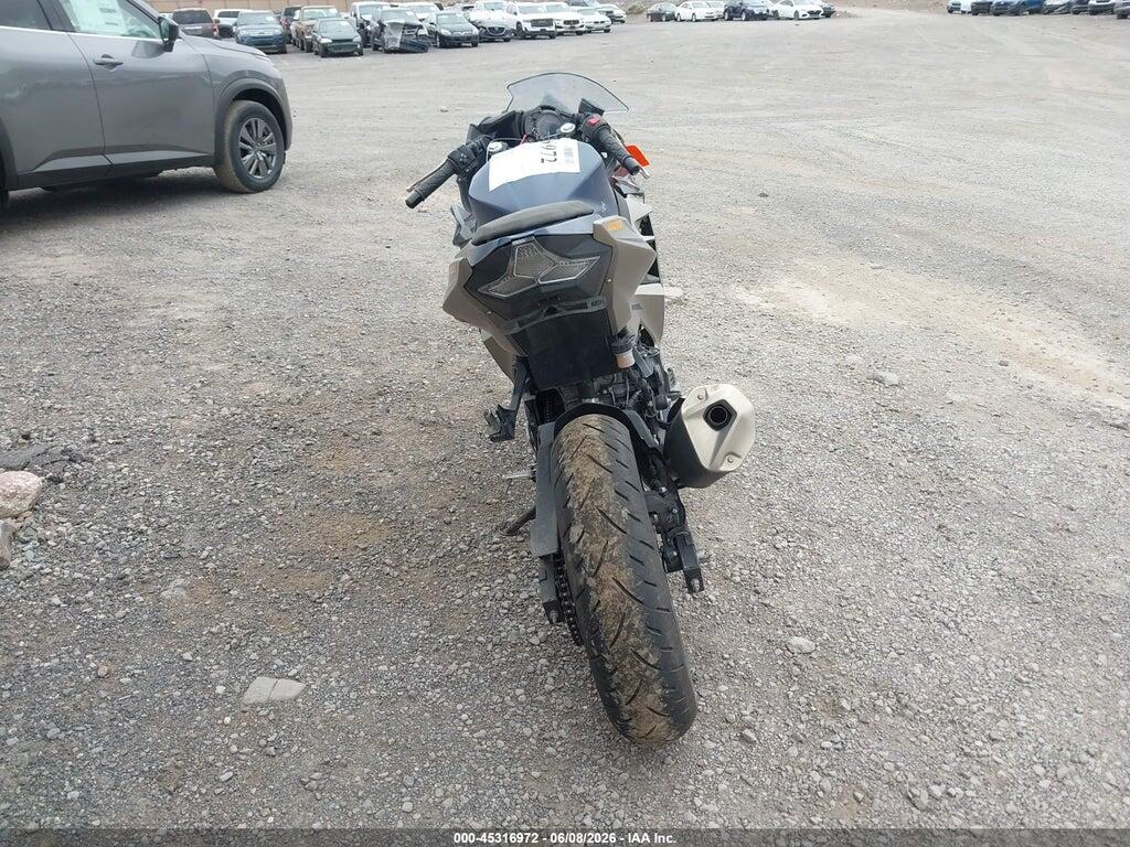 JKAEXKH14PDAR7147 2023 KAWASAKI EX400 photo no. 6
