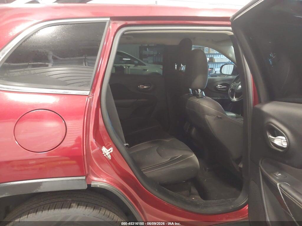 1C4PJMCS5GW283096 2016 JEEP CHEROKEE photo no. 8