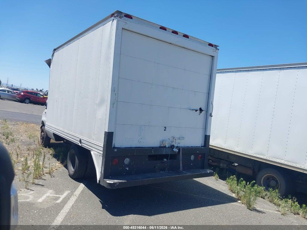 1FDWE35L55HB31171 2005 FORD E-350 CUTAWAY photo no. 3