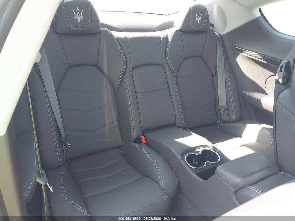 ZAM45VLA4H0186525 2017 MASERATI GRANTURISMO photo no. 8