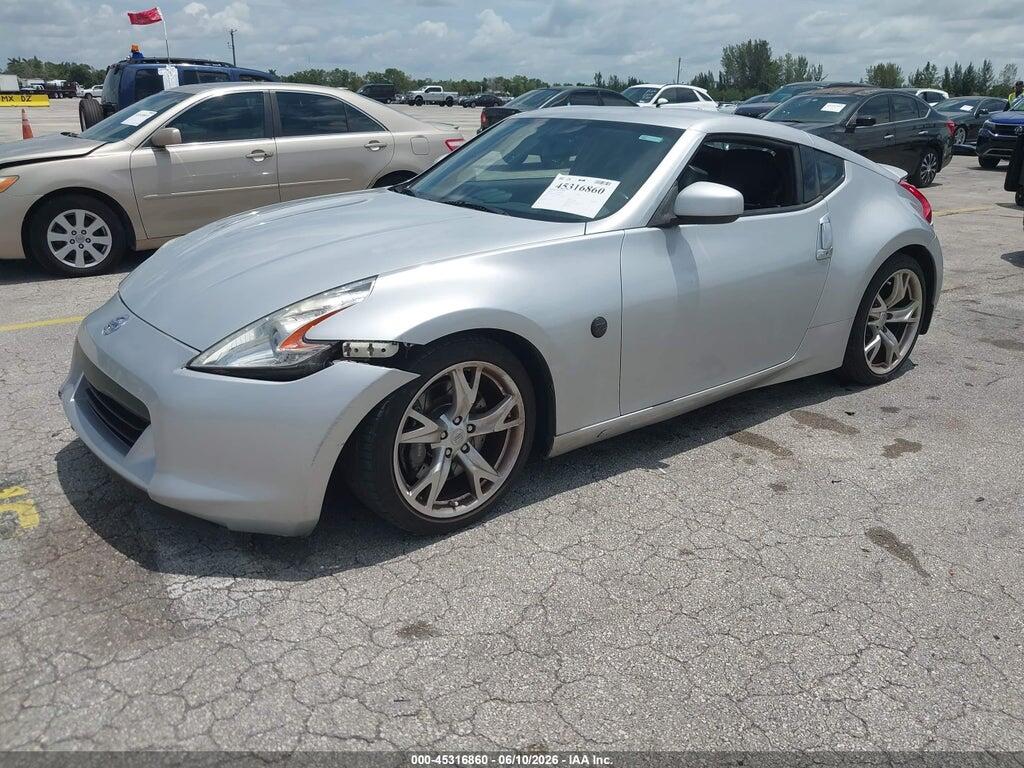 JN1AZ44E49M401812 2009 NISSAN 370Z photo no. 2