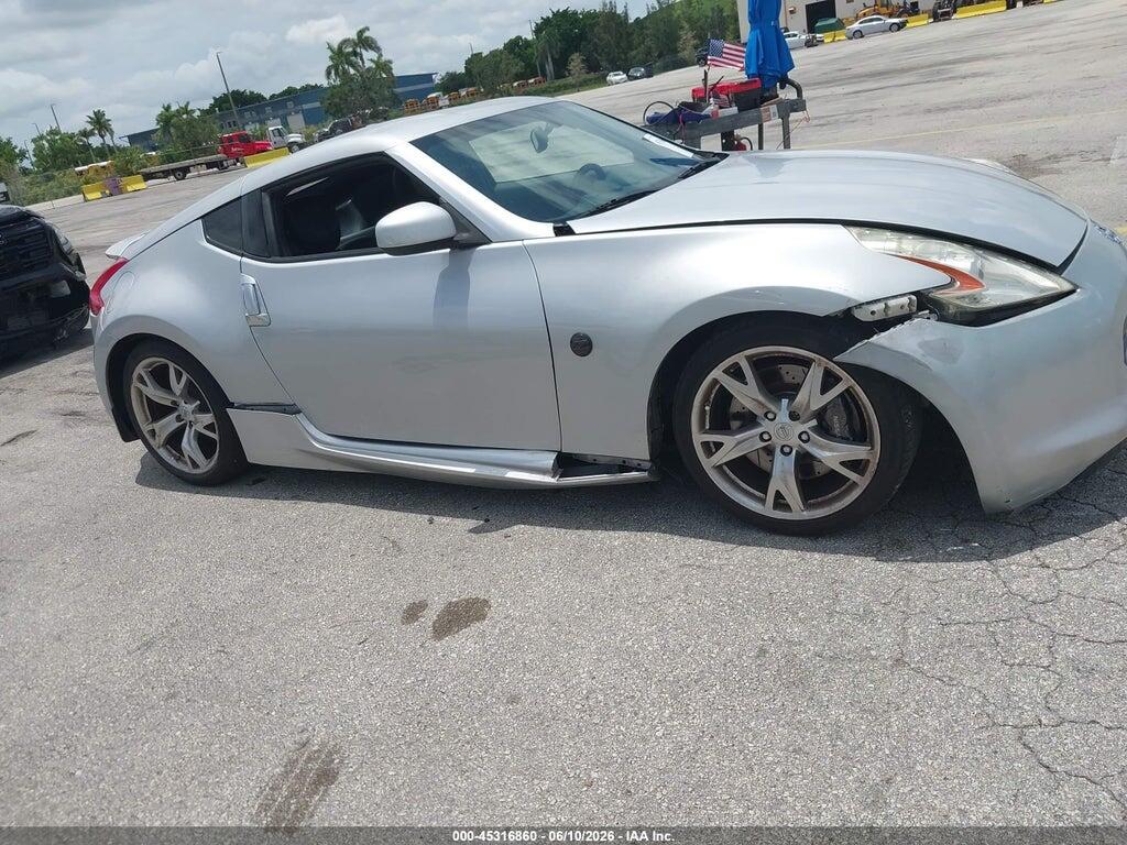 JN1AZ44E49M401812 2009 NISSAN 370Z photo no. 6