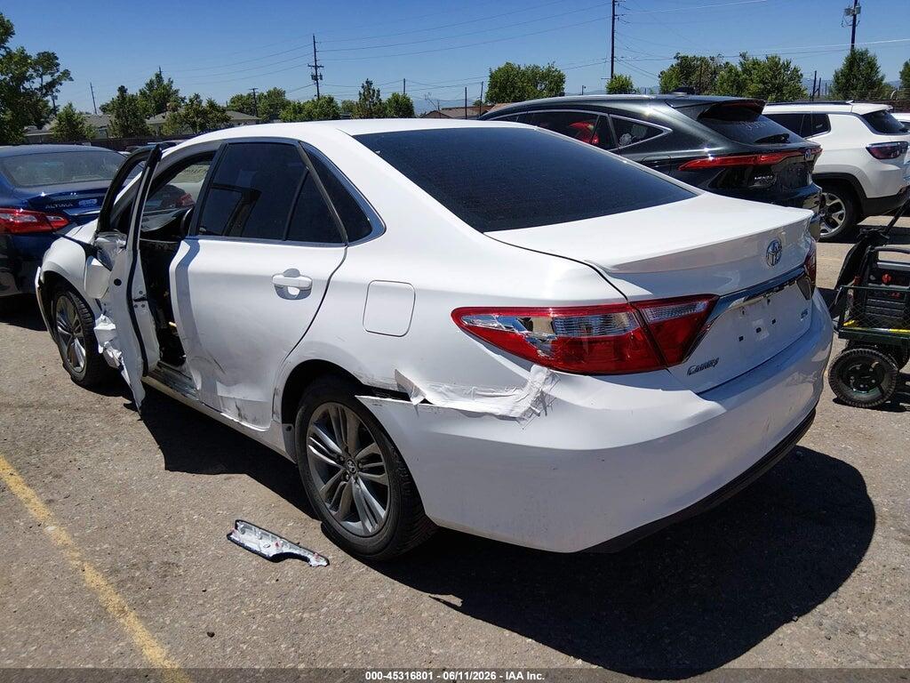 4T1BF1FK6GU542773 2016 TOYOTA CAMRY photo no. 3