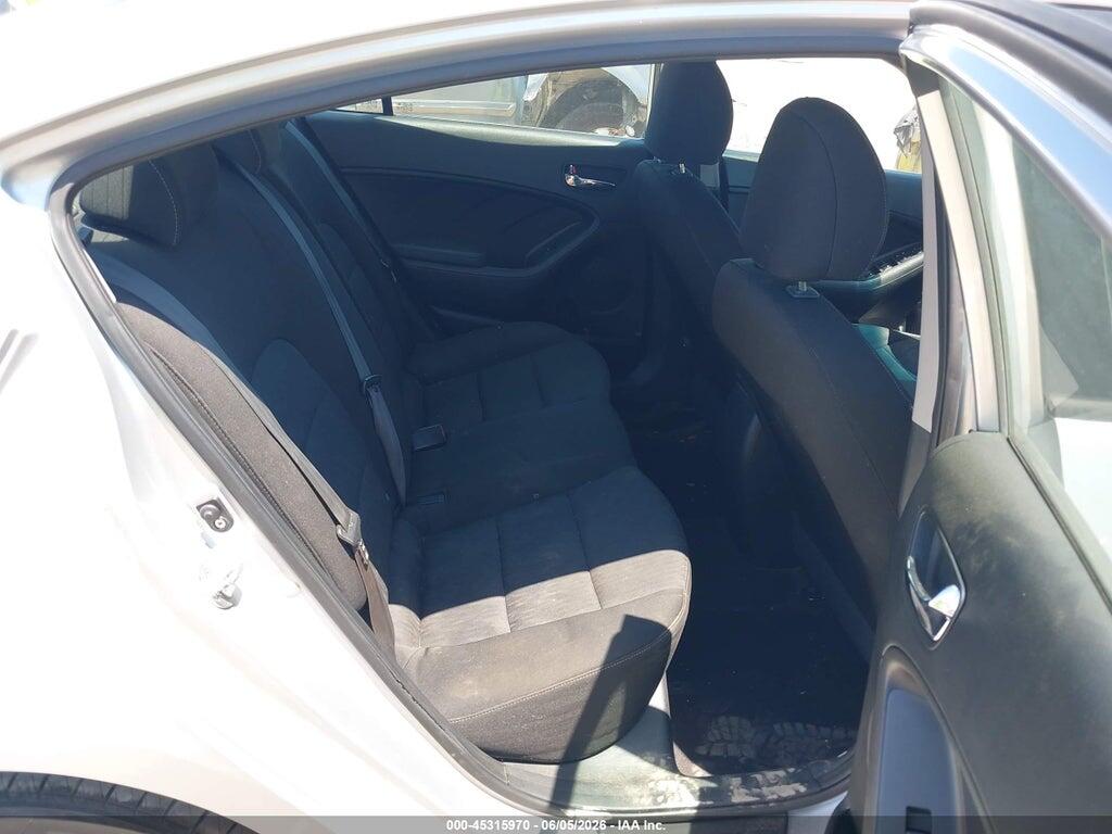 KNAFK4A6XG5488740 2016 KIA FORTE photo no. 8