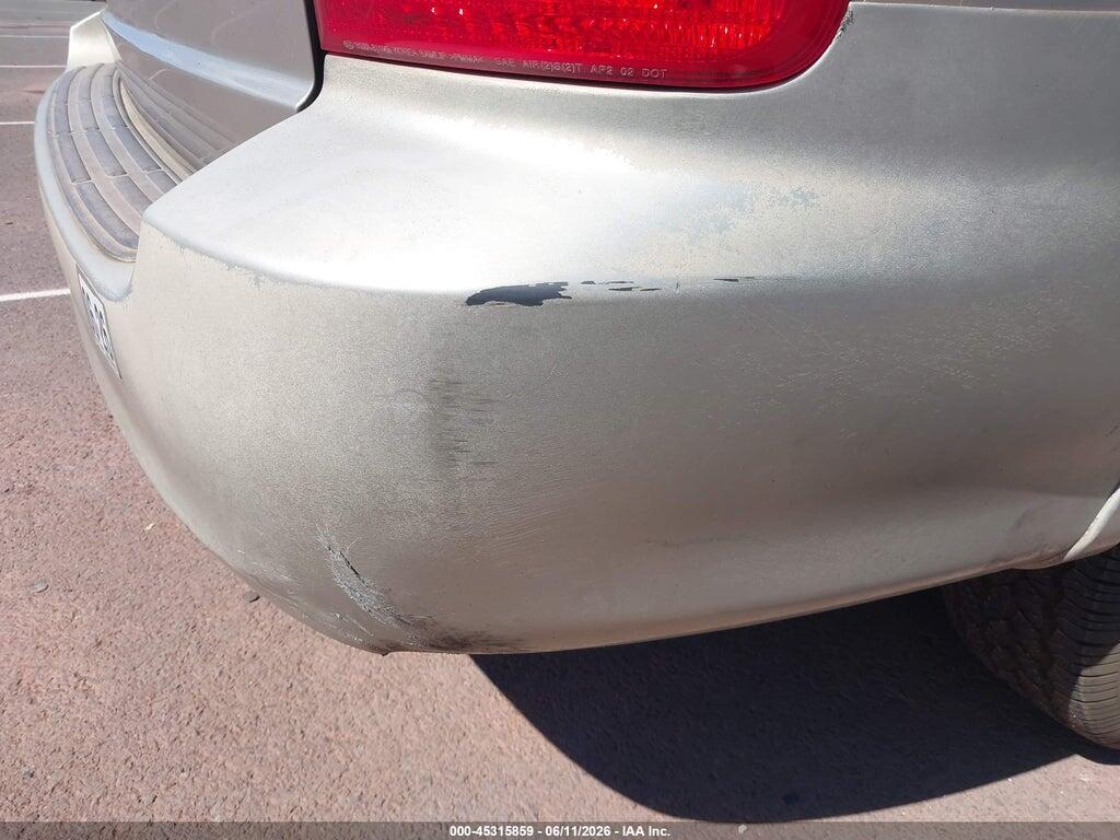 KNDUP132456721281 2005 KIA SEDONA photo no. 12