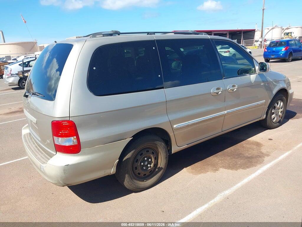 KNDUP132456721281 2005 KIA SEDONA photo no. 4