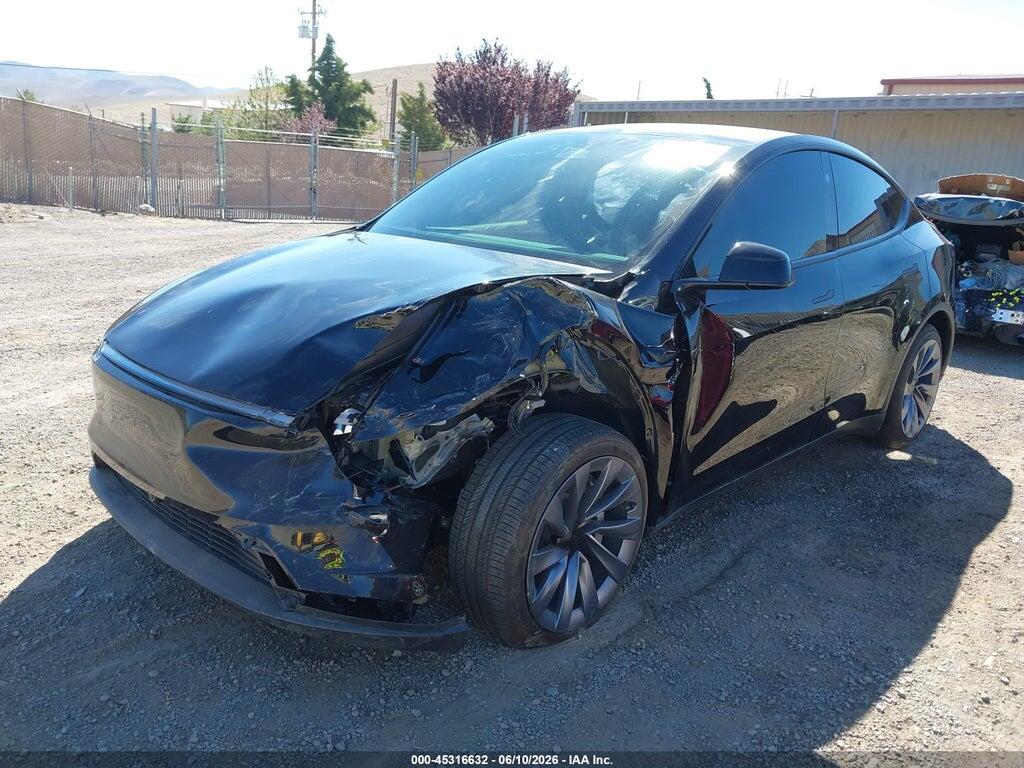 7SAYGDEE6TF577005 2026 TESLA MODEL Y photo no. 2